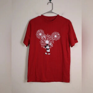 Disney X American Eagle Men's Shirt - Size S Red Mickey Mouse Fireworks Graphic